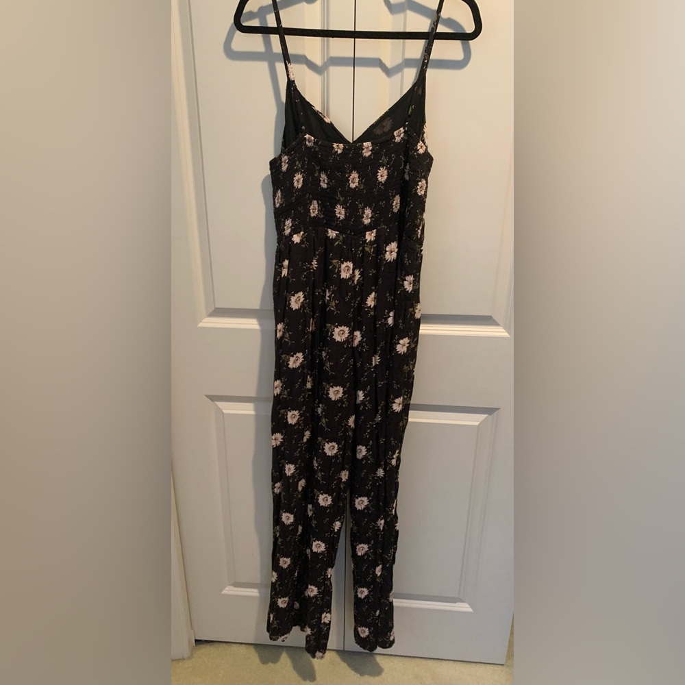 American Eagle Outfitters Floral Jumpsuit L Short - Picture 8 of 8